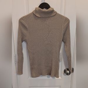 Chicos Ribbed Taupe Shimmer Turtleneck Sweater Size Medium‎ PETITE
